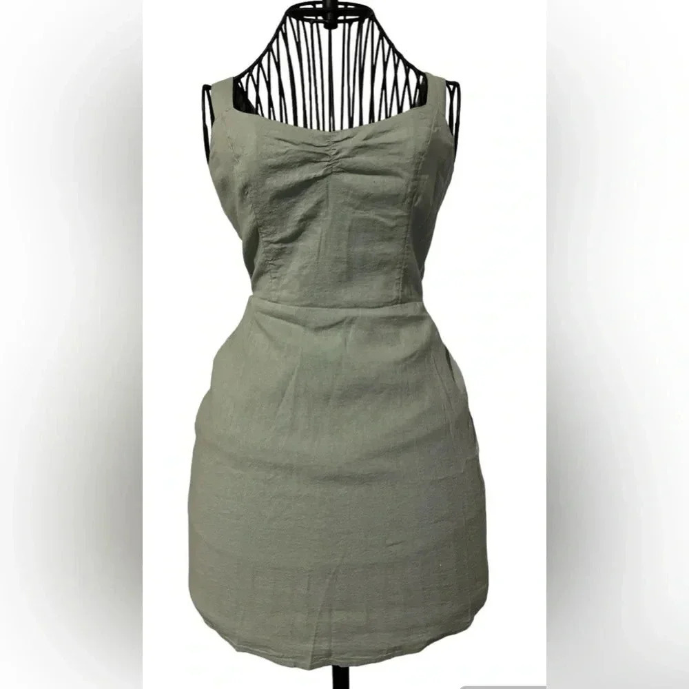 Hollister open back tie dress, Size XS